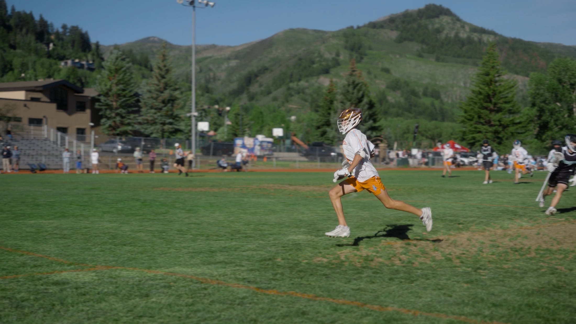ADVNC ATX player competing at a mountain tournament